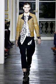 Balenciaga_2