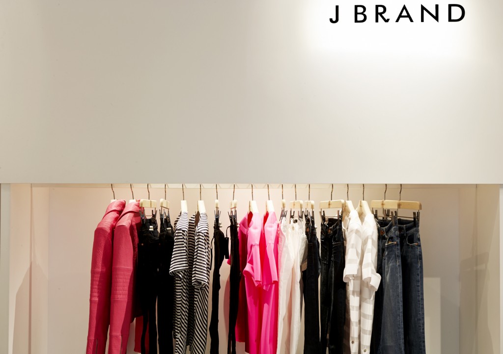 Pop-up J Brand